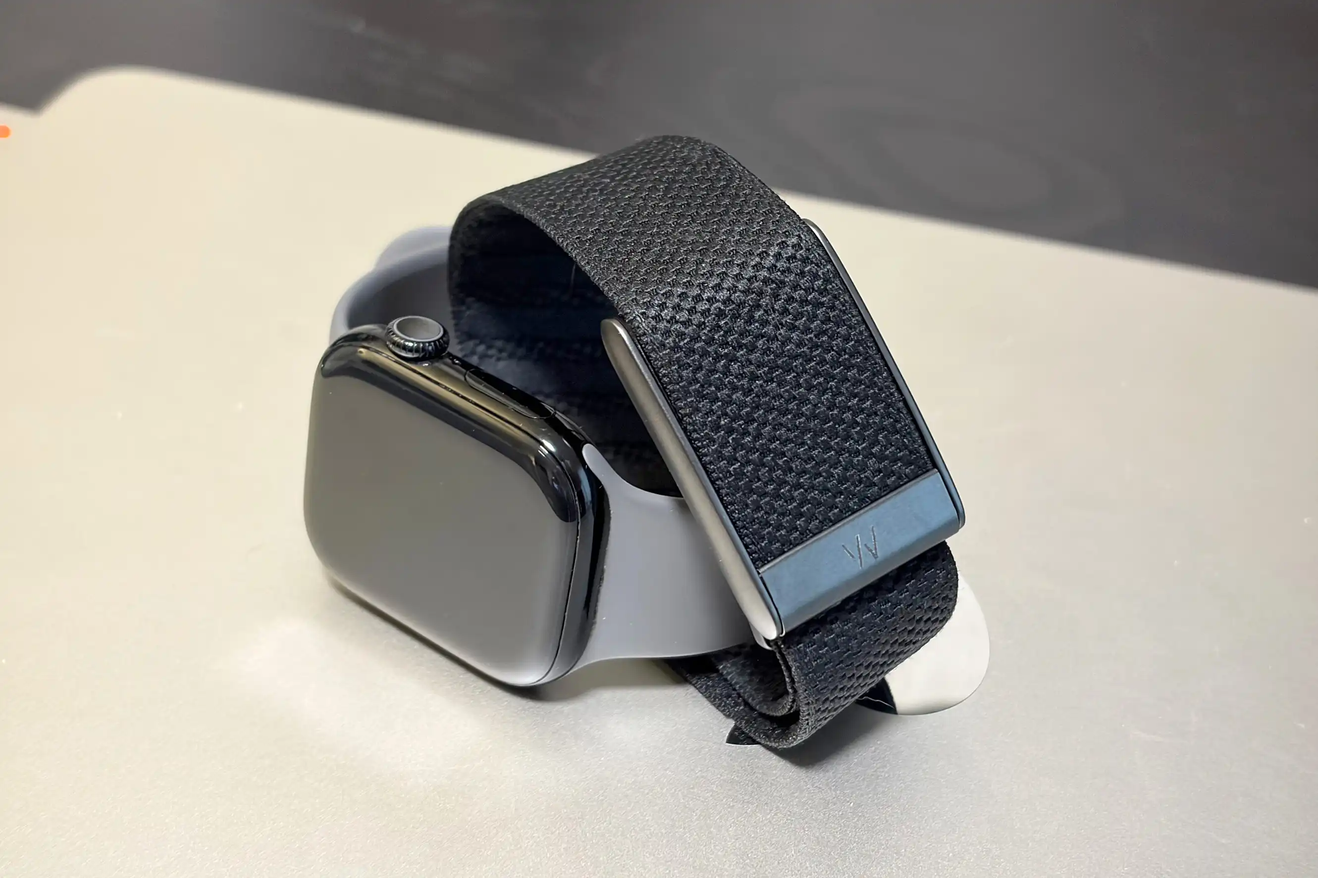 Connected wearable experience on a mobile device
